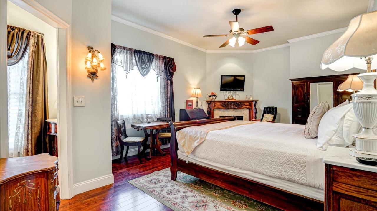 The River Belle Inn ฮีลด์สเบิร์ก ภายนอก รูปภาพ
