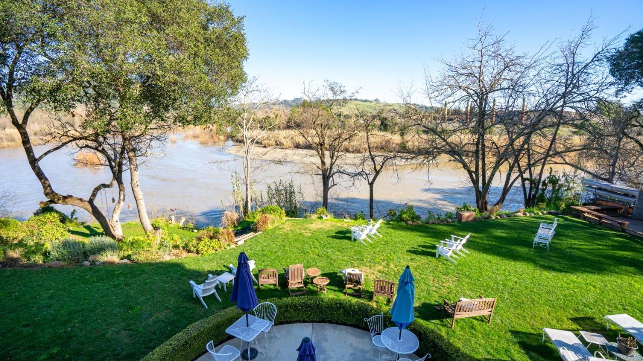 The River Belle Inn ฮีลด์สเบิร์ก ภายนอก รูปภาพ