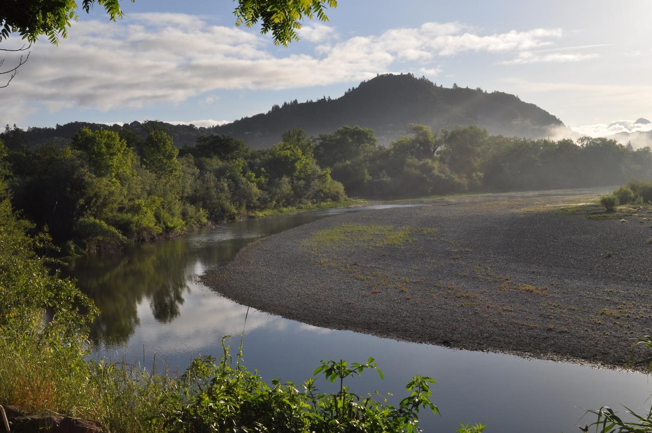 The River Belle Inn ฮีลด์สเบิร์ก ภายนอก รูปภาพ